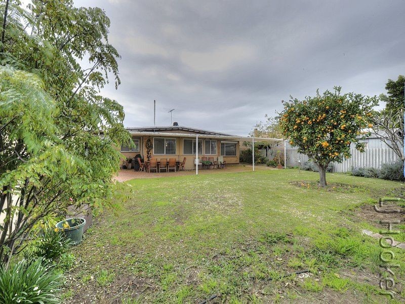 25 Gillark Street, Dudley Park WA 6210