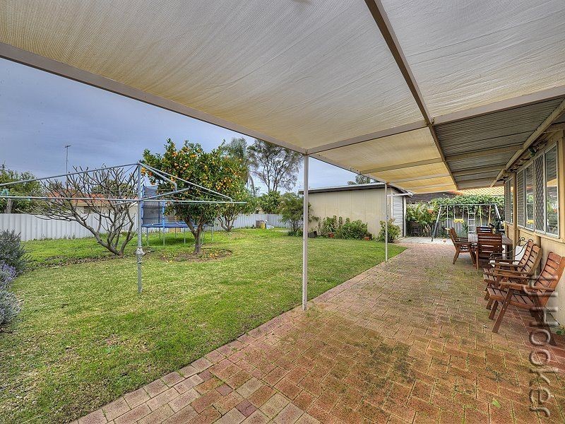 25 Gillark Street, Dudley Park WA 6210