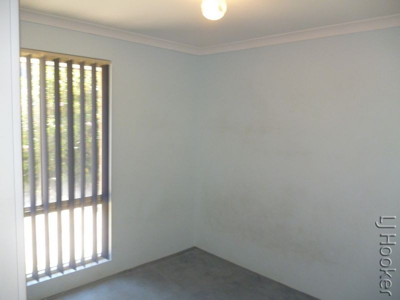 87 Templetonia Promenade, Halls Head WA 6210