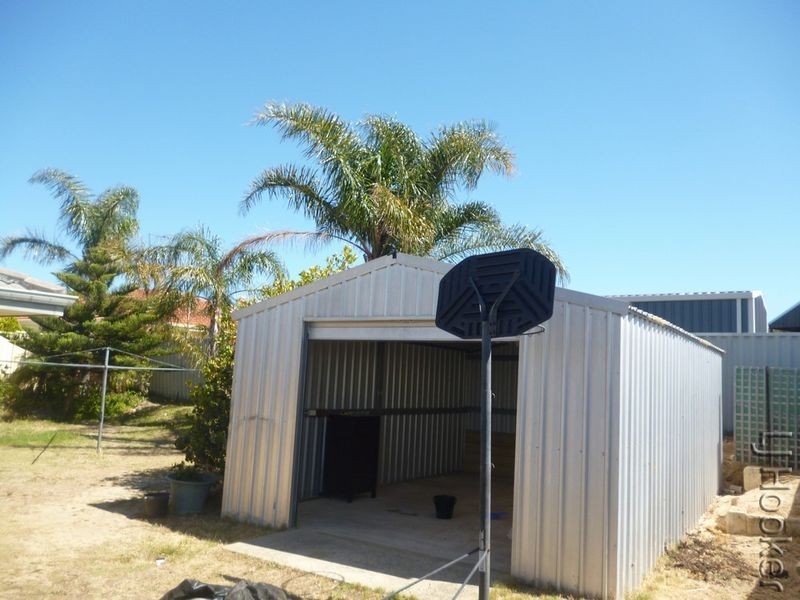 87 Templetonia Promenade, Halls Head WA 6210