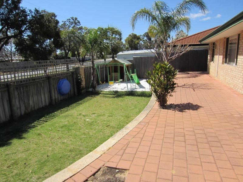 8 Kalgan Retreat, Greenfields WA 6210