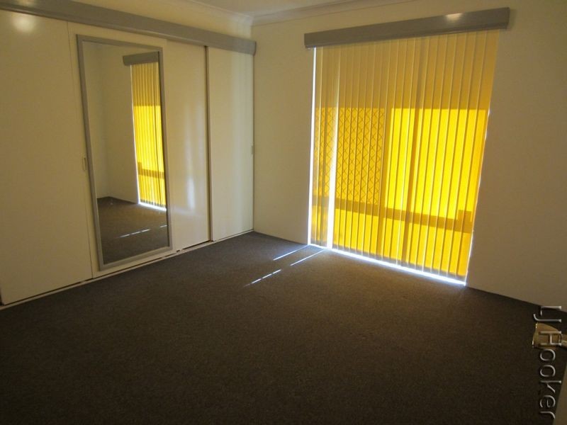 22 Casula Avenue, Coodanup WA 6210