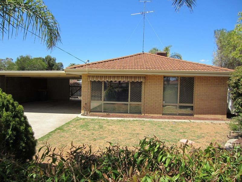 22 Casula Avenue, Coodanup WA 6210