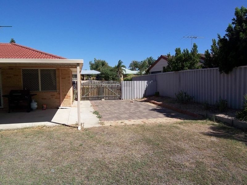 25 Bortolo Drive, Greenfields WA 6210