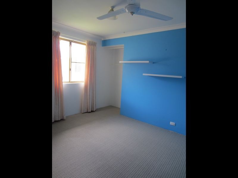 8 Allora Close, Dudley Park WA 6210