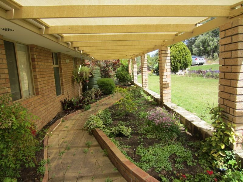 32 Pioneer Court, Bouvard WA 6211