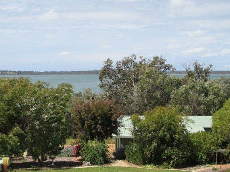 32 Pioneer Court, Bouvard WA 6211