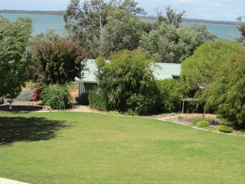 32 Pioneer Court, Bouvard WA 6211