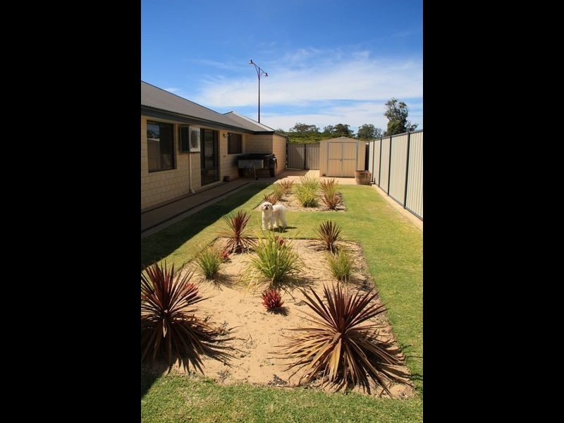 334 Pebblebeach Boulevard, Meadow Springs WA 6210