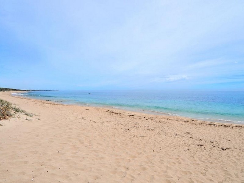 53 Halls Head Parade, Halls Head WA 6210