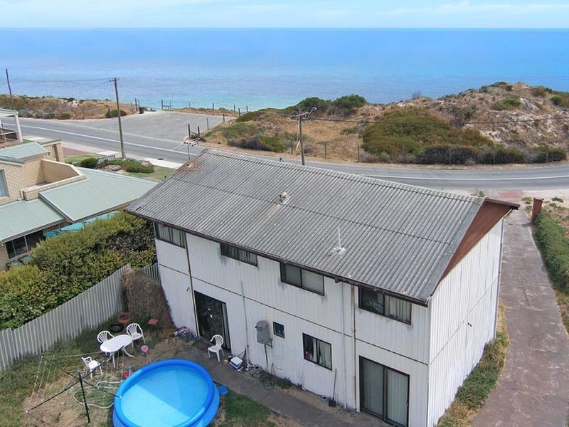 53 Halls Head Parade, Halls Head WA 6210