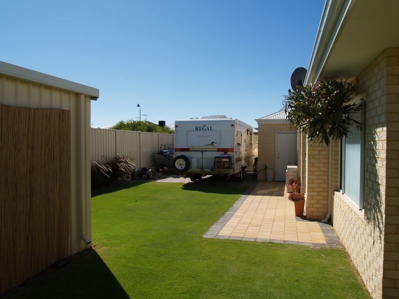 1 Balicup Way, Parklands WA 6180