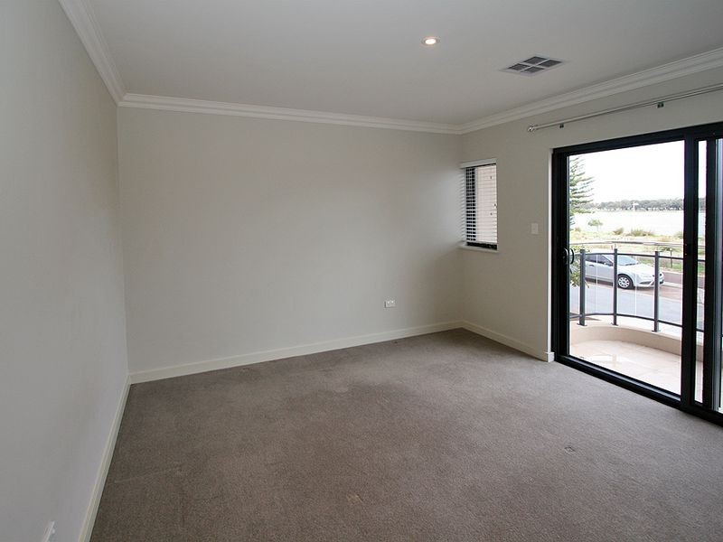 2/27 Treviso Mews, Mandurah WA 6210