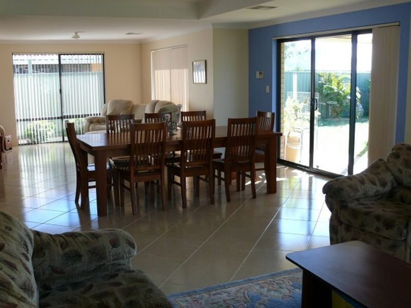 11 Goldseeker Loop, Ravenswood WA 6208