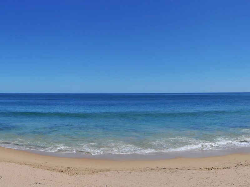 9 Neptune Place, Halls Head WA 6210