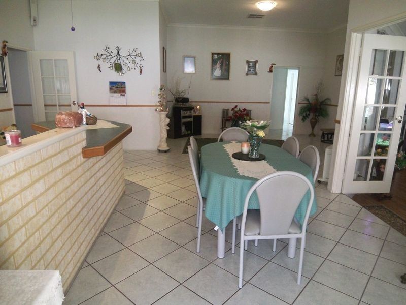 15 Pinegrove Vista, Meadow Springs WA 6210