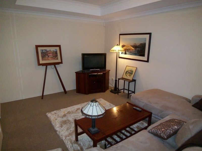 1/3 Blossom Place, Coodanup WA 6210