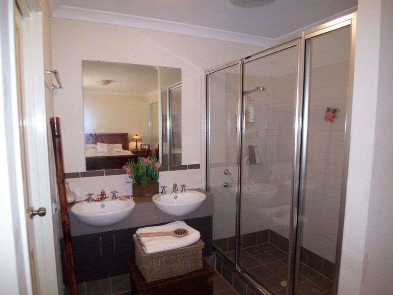 1/3 Blossom Place, Coodanup WA 6210