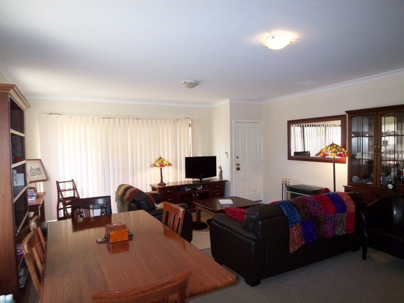 1/3 Blossom Place, Coodanup WA 6210