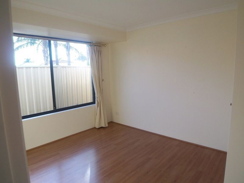 20 Killarney Retreat, Meadow Springs WA 6210