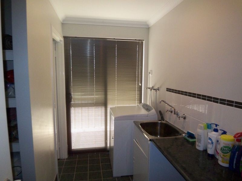 20 Lord Hobart Drive, Madora Bay WA 6210