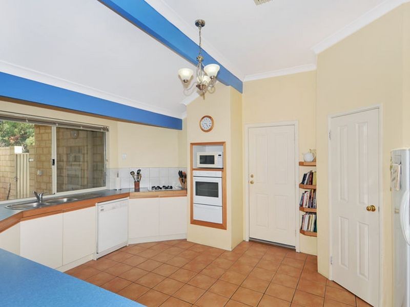 64 Marginata Road, Barragup WA 6210