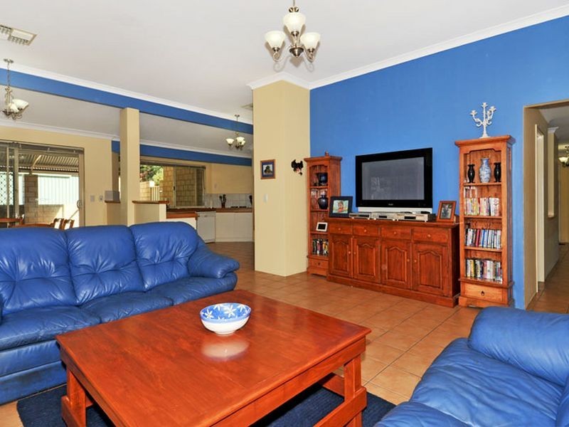 64 Marginata Road, Barragup WA 6210