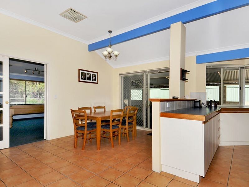 64 Marginata Road, Barragup WA 6210