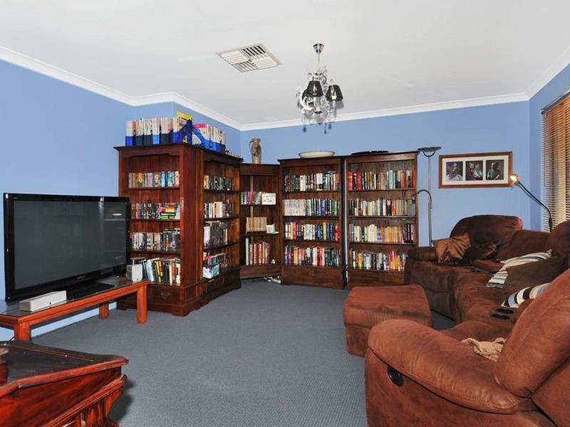 64 Marginata Road, Barragup WA 6210