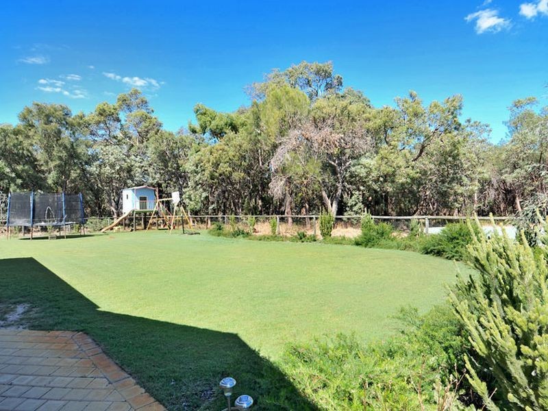 64 Marginata Road, Barragup WA 6210