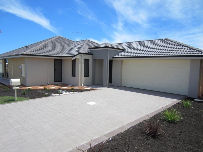 46 Highland Crescent, Meadow Springs WA 6210