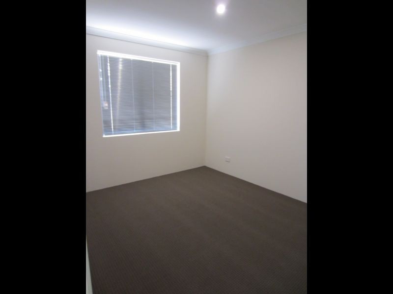 46 Highland Crescent, Meadow Springs WA 6210