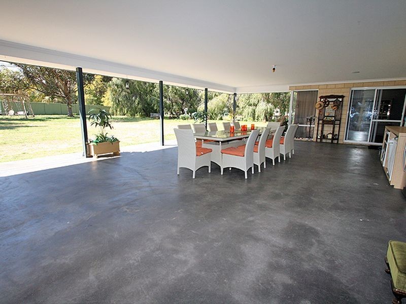 29 Balwina Road, Greenfields WA 6210