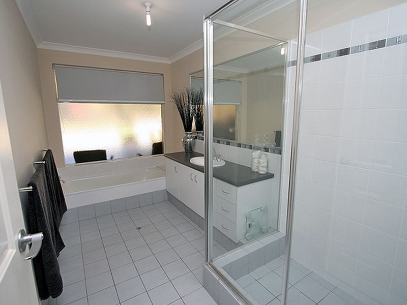 29 Balwina Road, Greenfields WA 6210