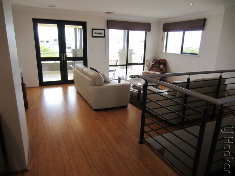 9 Abercrombie Rise, Madora Bay WA 6210