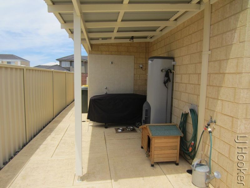 9 Abercrombie Rise, Madora Bay WA 6210