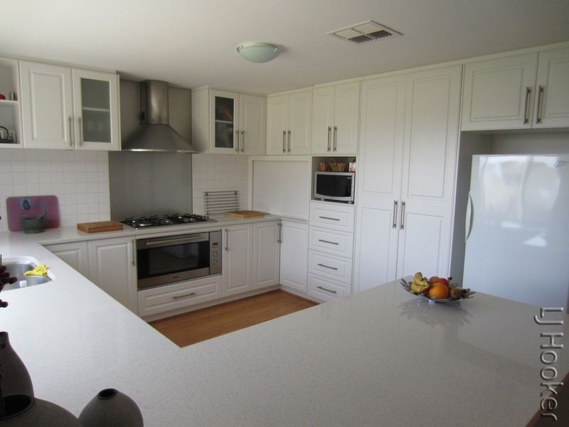 9 Abercrombie Rise, Madora Bay WA 6210