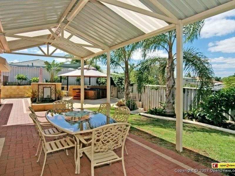 7 Staunton Rise, Halls Head WA 6210