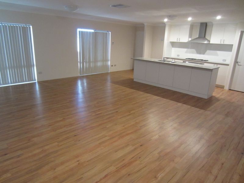 25 Waterview Way, Singleton WA 6175