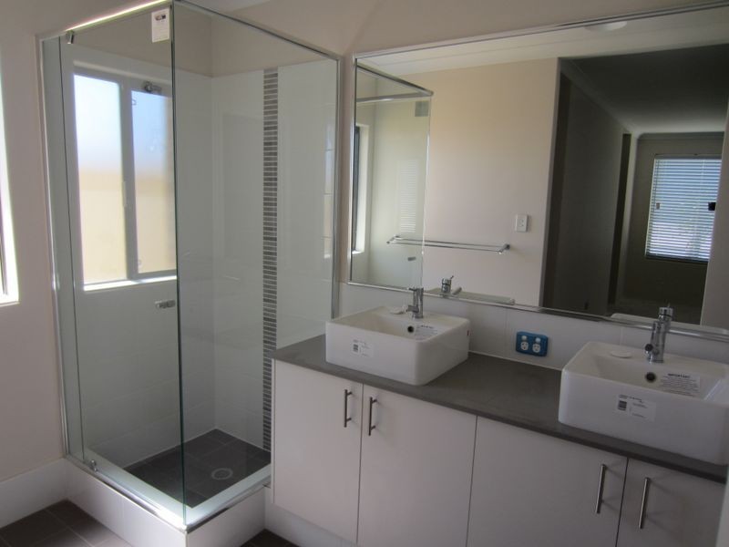 25 Waterview Way, Singleton WA 6175