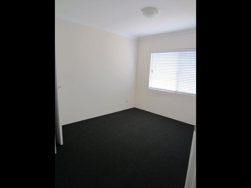 25 Waterview Way, Singleton WA 6175