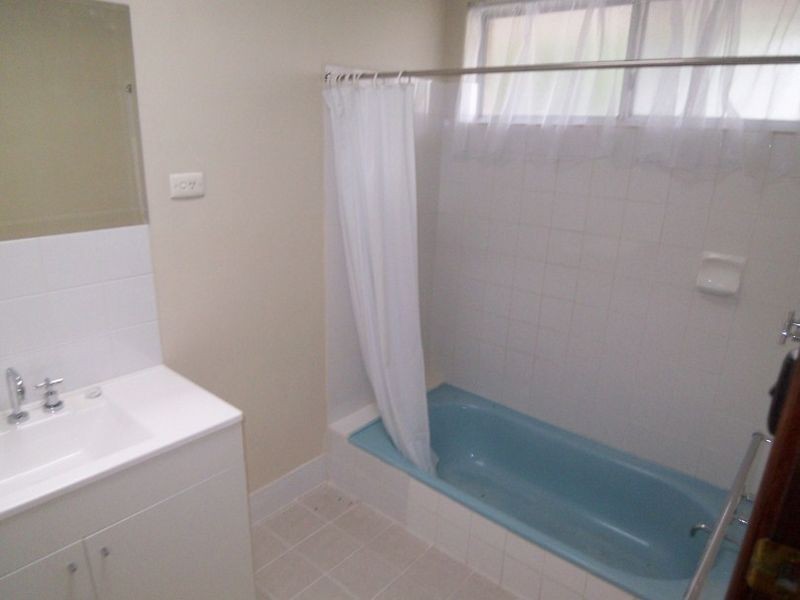 2 Luckhurst Drive, Mandurah WA 6210