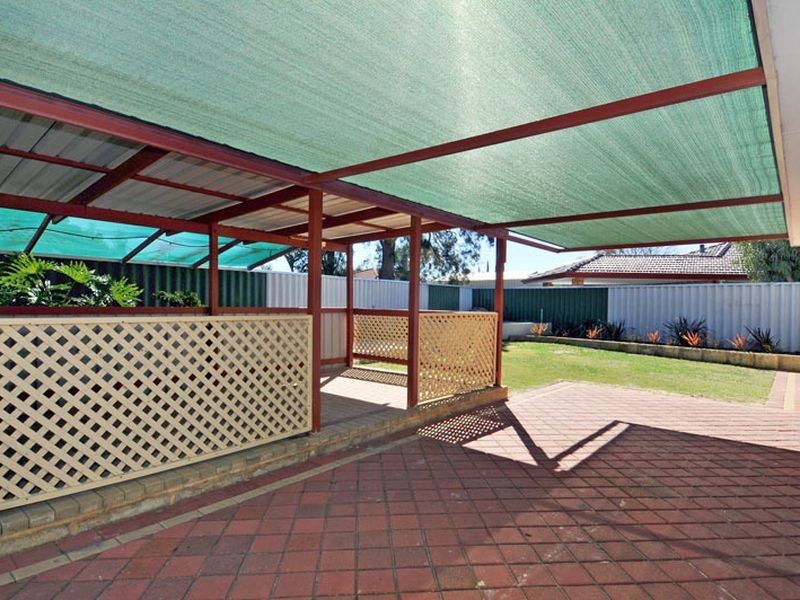 8 Oakover Turn, Greenfields WA 6210