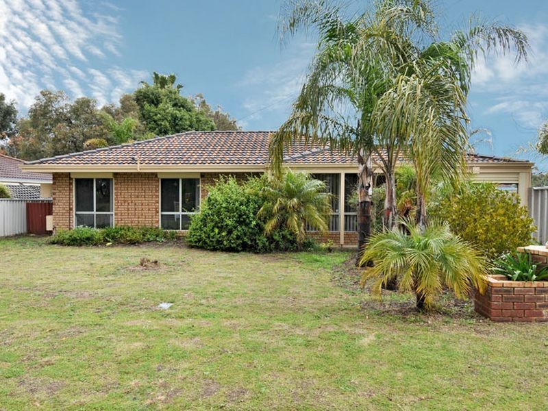 13 Revesby Place, Coodanup WA 6210