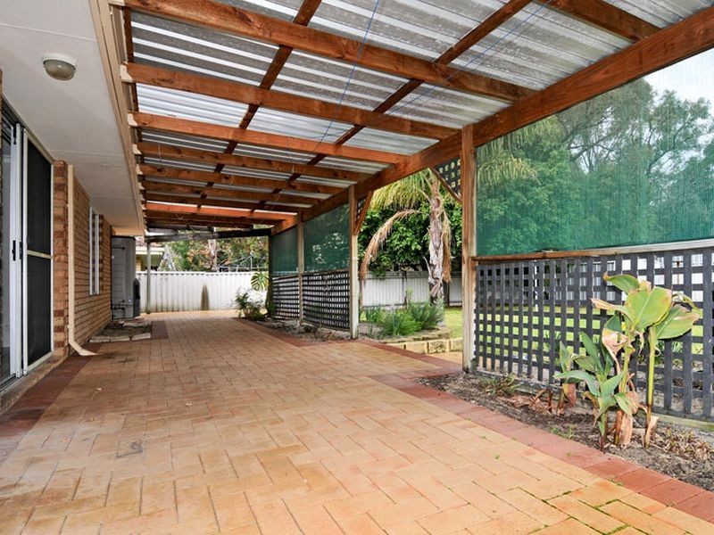 13 Revesby Place, Coodanup WA 6210