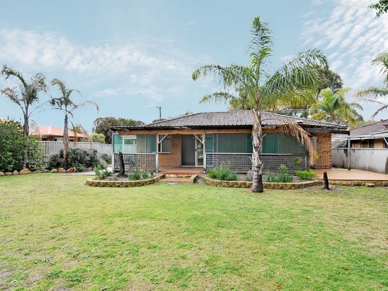13 Revesby Place, Coodanup WA 6210
