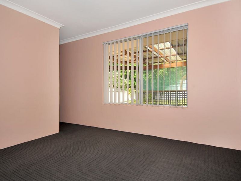 13 Revesby Place, Coodanup WA 6210