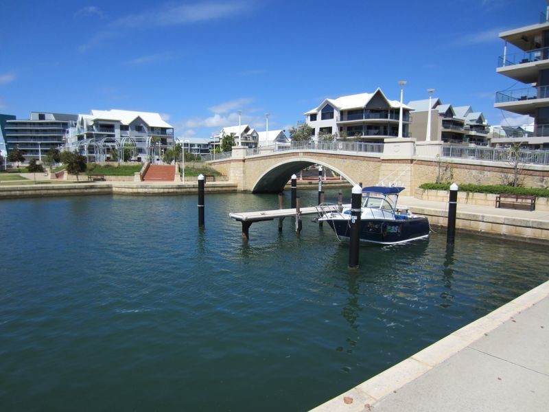 1a 23 Galileo Loop, Mandurah WA 6210