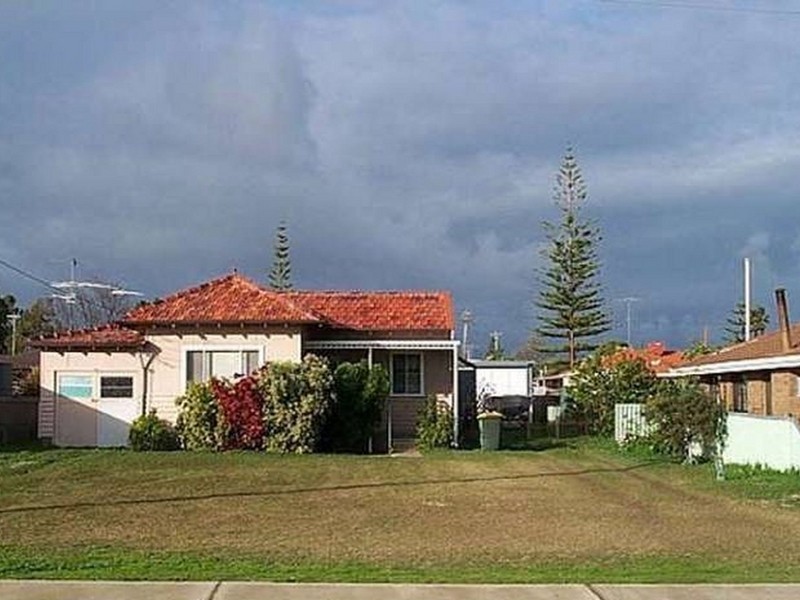 57 Peel Street, Mandurah WA 6210