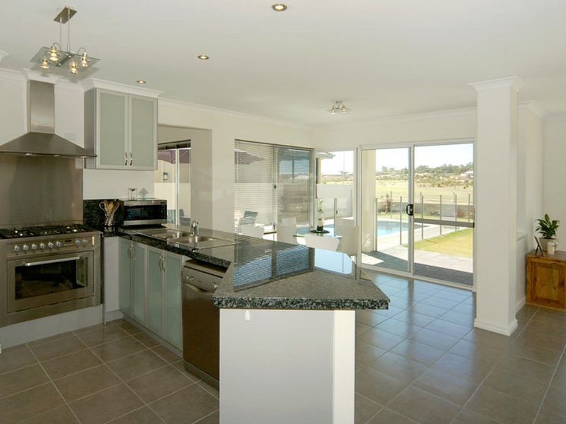 20 Sanctuary Circuit, Dawesville WA 6211